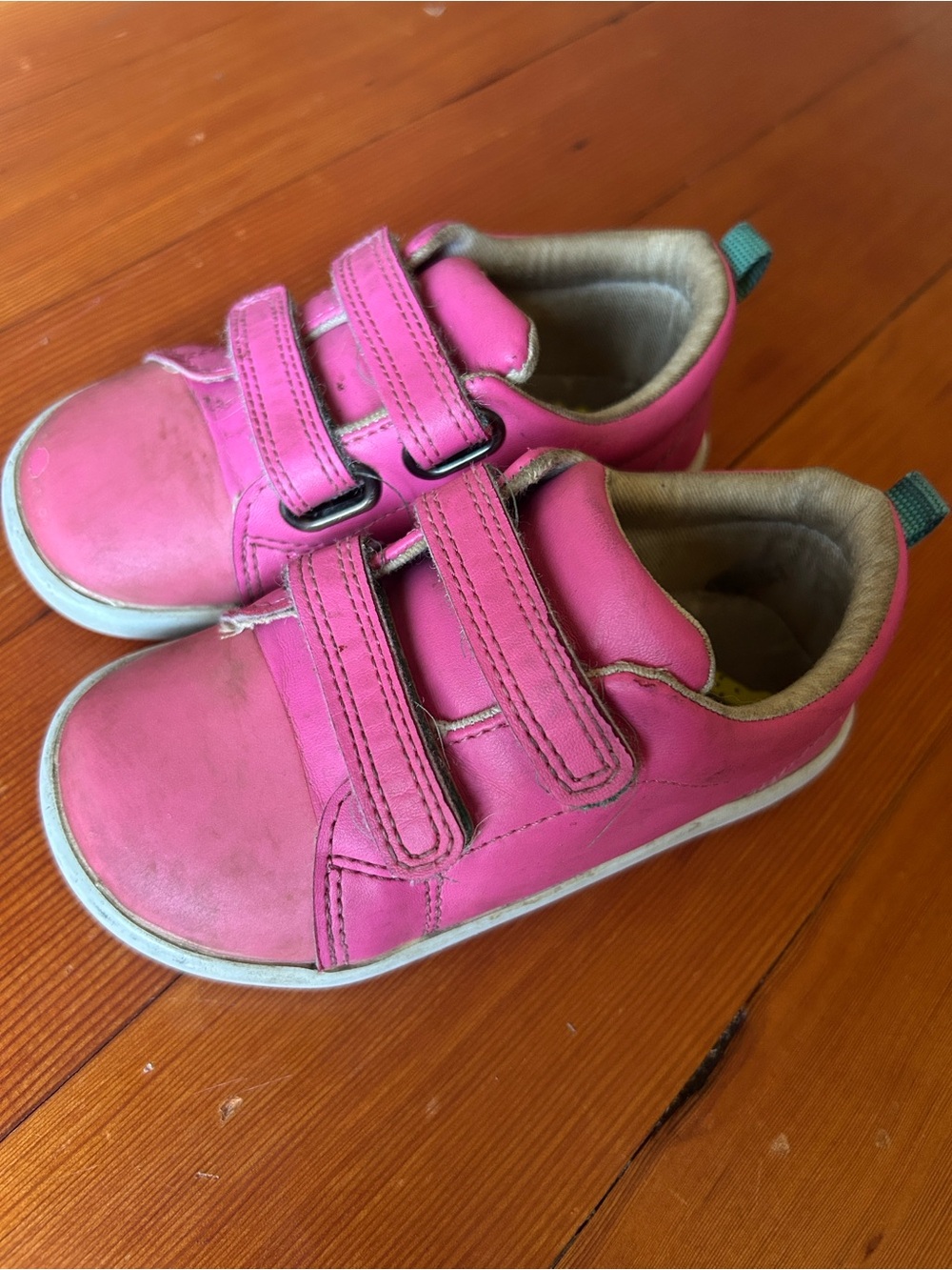 Ten Little size 9 pink Velcro sneakers.